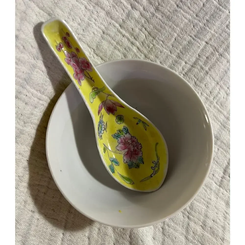 Vintage, Chinese, Porcelain Bowl with Spoon